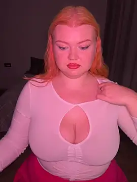  Adele Moor  online show from September 16, 8:50 pm