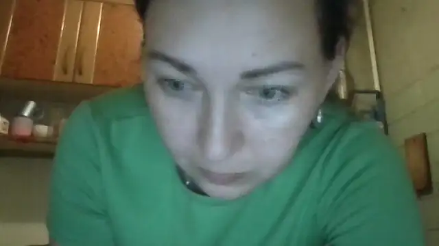 DanaNeon online show from May 22, 7:01 pm