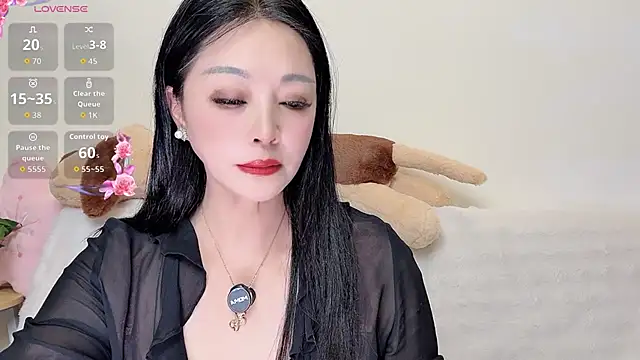 Snapshot of Hua_Hua_0 chatting on September 27, 1:51 pm Hua Hua 0 online show from September 27, 1:51 pm