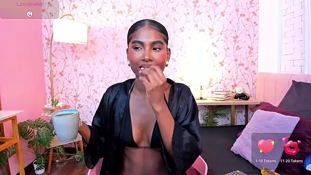 halleylorens online show from June 20, 7:28 pm
