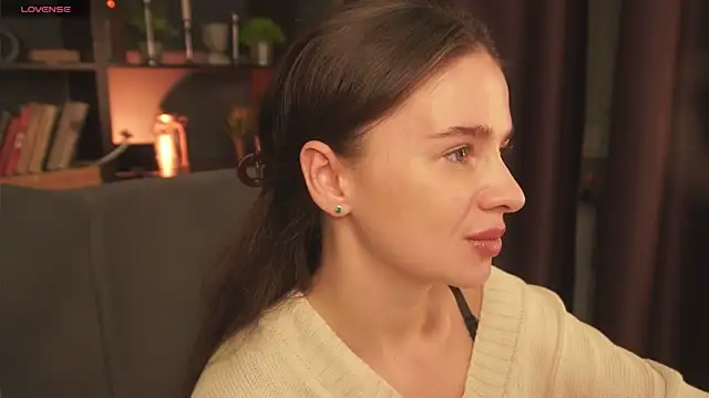 Olivia Farrell online show from October 10, 1:16 pm