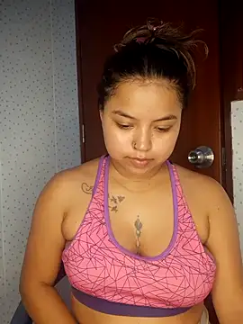 Emily Lit online show from December 17, 8:24 pm