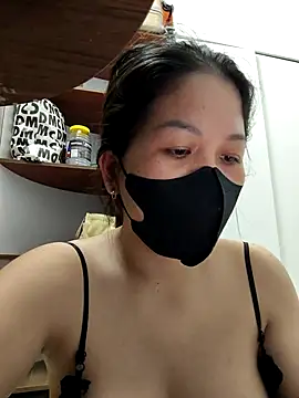 Snapshot of Ladymlem chatting on September 11, 8:14 am Ladymlem online show from September 11, 8:14 am