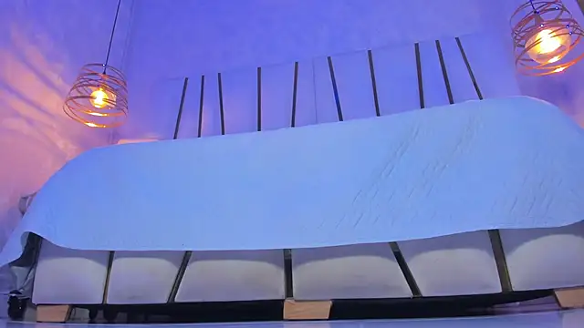 bonnie sm online show from January 11, 8:36 pm