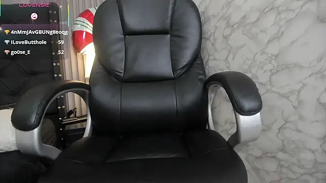 alicy  torres online show from December 19, 1:58 pm