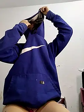 Goddesscut333 online show from February 8, 12:36 am