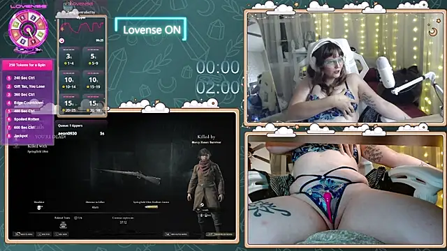 Snapshot of ithuriella chatting on October 12, 2:58 am ithuriella online show from October 12, 2:58 am
