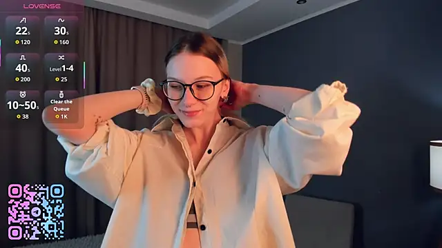 SharylSmalt online show from March 1, 1:05 am