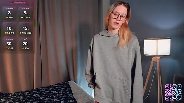 SharylSmalt online show from January 19, 1:24 am