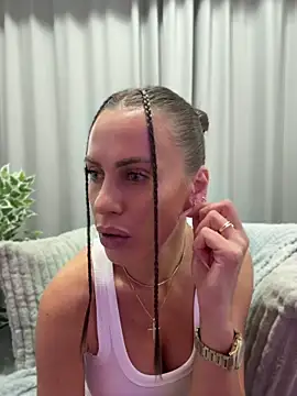  JessyRey  online show from July 9, 5:26 pm