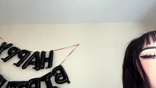 MalvinaKroening online show from March 12, 7:22 am