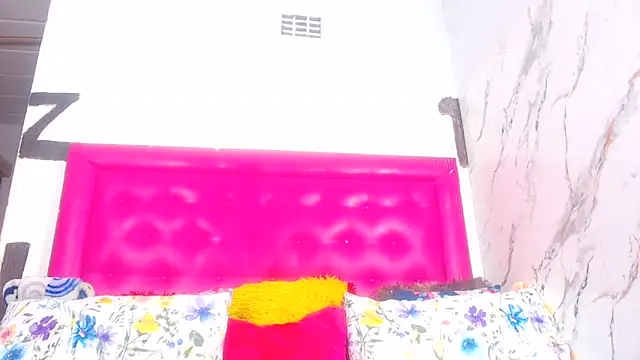 LoloQueen5 online show from July 1, 8:52 pm