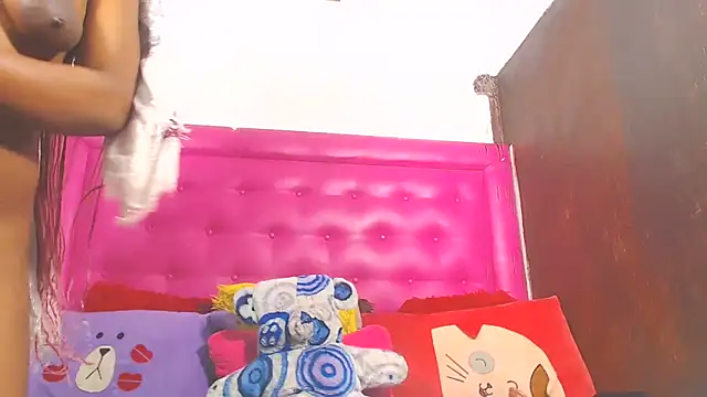 LoloQueen5 online show from April 29, 2:37 am