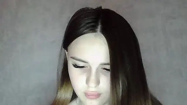 SweetLoraa online show from June 15, 3:01 pm