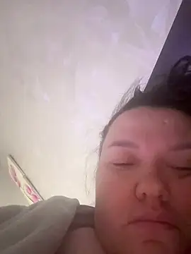 SunnyLeila2101 online show from May 1, 11:08 pm