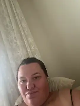 SunnyLeila2101 online show from July 8, 8:49 am