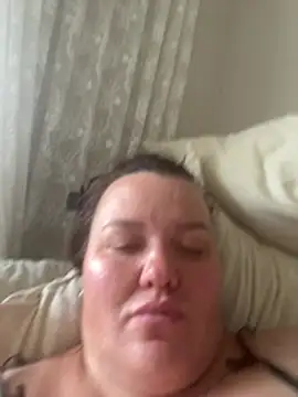 SunnyLeila2101 online show from June 25, 8:29 am