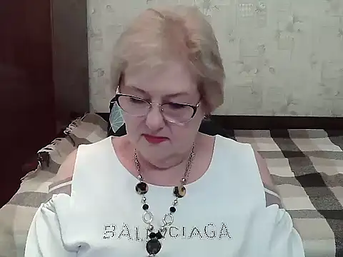 Renata62011 online show from July 5, 12:22 pm