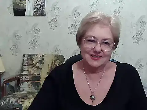 Renata62011 online show from October 28, 6:13 pm
