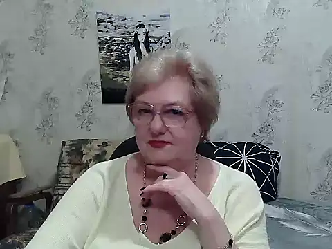 Renata62011 online show from April 18, 7:07 pm