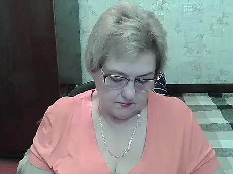Renata62011 online show from July 28, 11:17 am