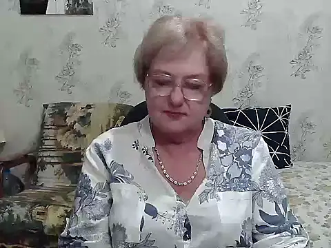 Renata62011 online show from September 16, 4:15 pm