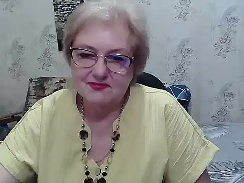Renata62011 online show from June 12, 12:46 pm