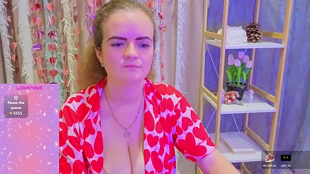 Luisa Rosee online show from November 27, 6:44 pm