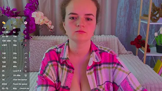 Luisa Rosee online show from June 5, 12:33 pm