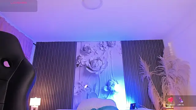 MichellePreston online show from June 18, 11:48 am