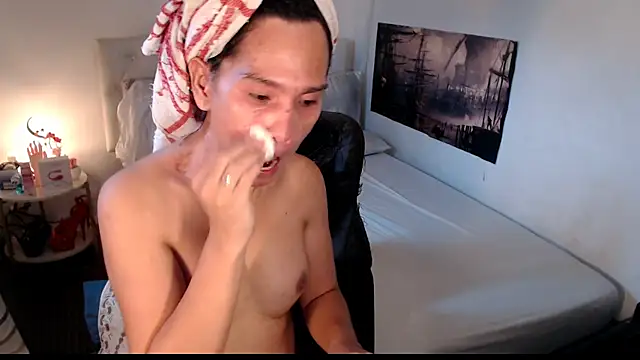 NinaDOM4CUM online show from July 8, 10:45 pm