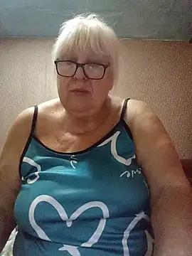 Alexia64231 online show from July 31, 9:38 pm
