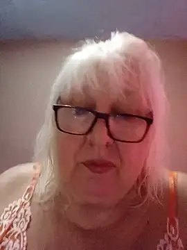 Alexia64231 online show from July 14, 10:32 am