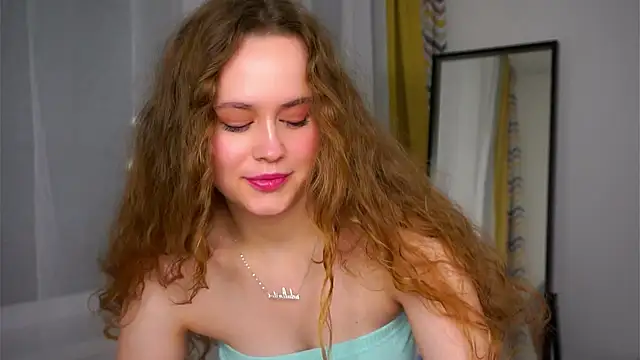 SusannaScholler online show from November 15, 7:15 pm