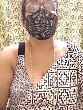 sweet-lotus online show from October 4, 5:06 pm