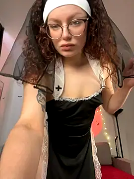 Snapshot of Lunna_reed chatting on October 19, 10:28 am Lunna reed online show from October 19, 10:28 am