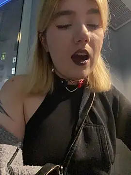 Cherry   Blossom online show from November 7, 2:44 pm