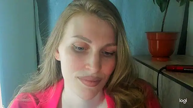 JuliaMuuun online show from June 2, 8:21 pm