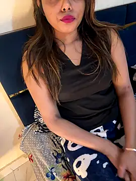 sexy-sukriti online show from December 19, 6:22 pm