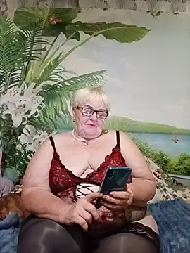 VioletSweet5566 online show from July 7, 4:10 pm