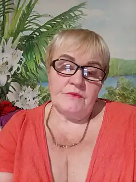 VioletSweet5566 online show from November 2, 8:01 pm