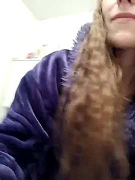 Wonderland97 online show from December 18, 4:39 am