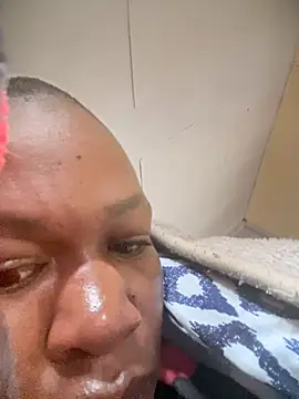 Ozimpho online show from May 30, 7:17 am