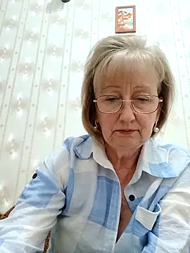 AlikaSwan5821 online show from November 5, 9:53 pm