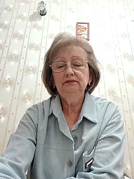 AlikaSwan5821 online show from March 14, 9:16 pm