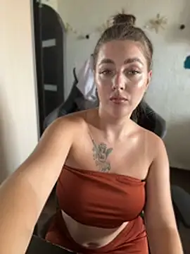MikssMolly online show from June 29, 7:04 am