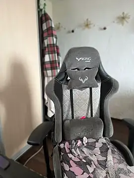 MikssMolly online show from July 14, 4:06 am