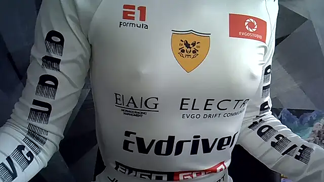 BritneyXKittensx online show from November 8, 4:17 am