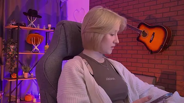 CinBellamy online show from March 15, 4:03 am