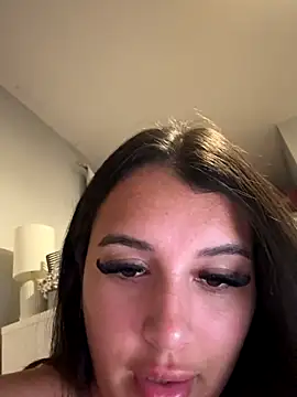 Amelianunnxx online show from October 2, 7:52 pm